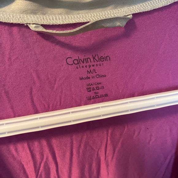 Calvin Klein Pink Robe Long Sleeves Open Front - Picture 3 of 3
